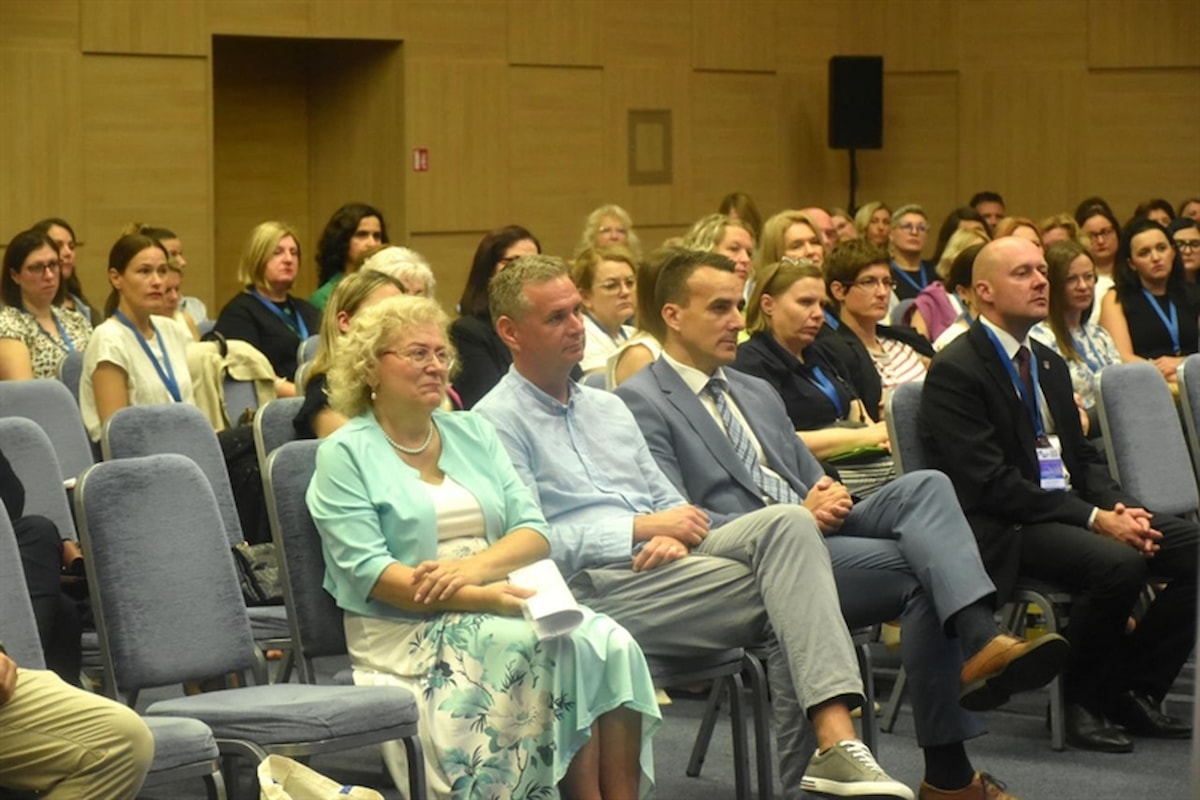 U Vodicama svečano otvorena Prva konferencija Zavoda za informatiku Osijek