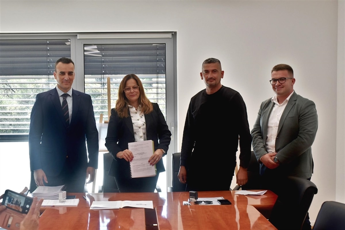 Potpisan ugovor za nastavak radova na izgradnji luke Bilice, vrijedan više od 1,1 milijun eura