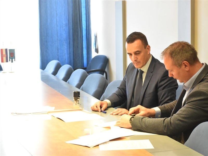 Župan potpisao ugovore s udrugama: Gotovo 20 tisuća eura za projekte zaštite okoliša i održivog razvoja