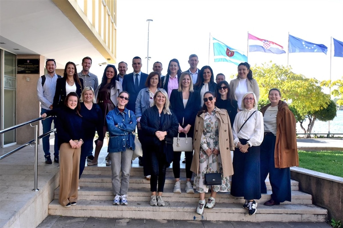 Župan primio polaznike Škole regionalnog razvoja: Šibensko-kninska županija kao dobar primjer uspješnog korištenja EU sredstava