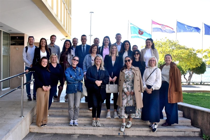 Župan primio polaznike Škole regionalnog razvoja: Šibensko-kninska županija kao dobar primjer uspješnog korištenja EU sredstava