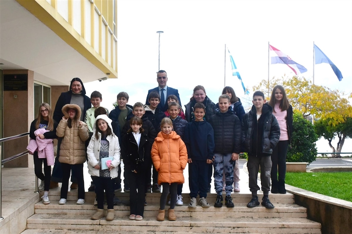 Učenici OŠ Jurja Šižgorića na prijemu kod župana Rakića