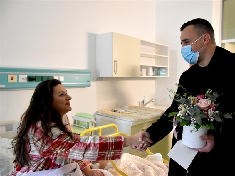 „Baby boom“ na početku 2026.: U prvom danu nove godine u Šibeniku rođene četiri bebe