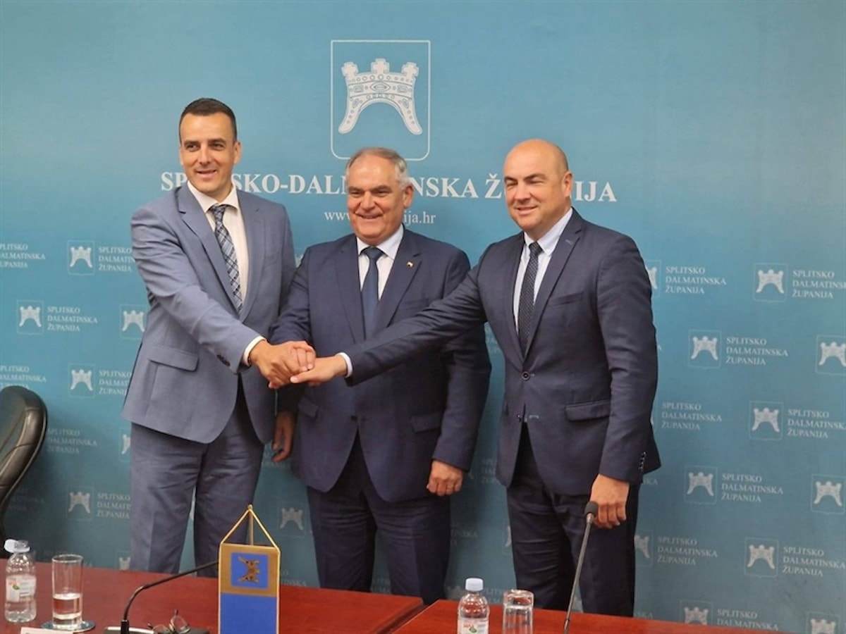 Župan Rakić na sastanku sa  splitsko-dalmatinskim i dubrovačko-neretvanskim županom