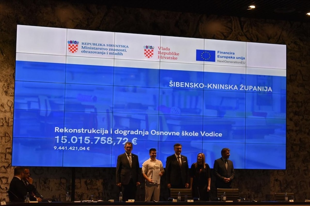 Šibensko-kninskoj županiji svečano uručen ugovor za rekonstrukciju OŠ Vodice u vrijednosti većoj od 15 milijuna eura