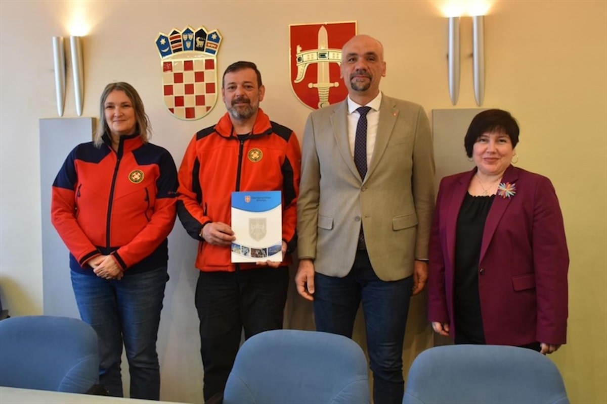 Šibensko-kninska županija dodijelila 32 tisuće eura šibenskom HGSS-u!