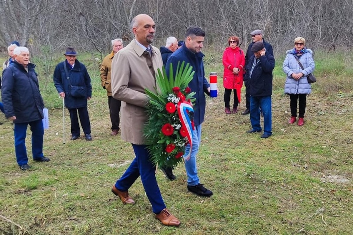 Župan i zamjenik župana na obilježavanju 80. obljetnice oslobođenja Dalmacije u Kninu