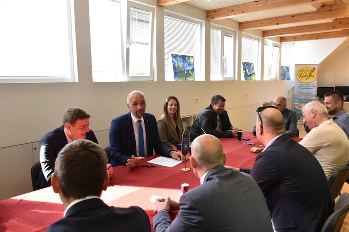 Potpisani sporazumi o zajedničkom financiranju sanacije pomorskog dobra za 2024. godinu