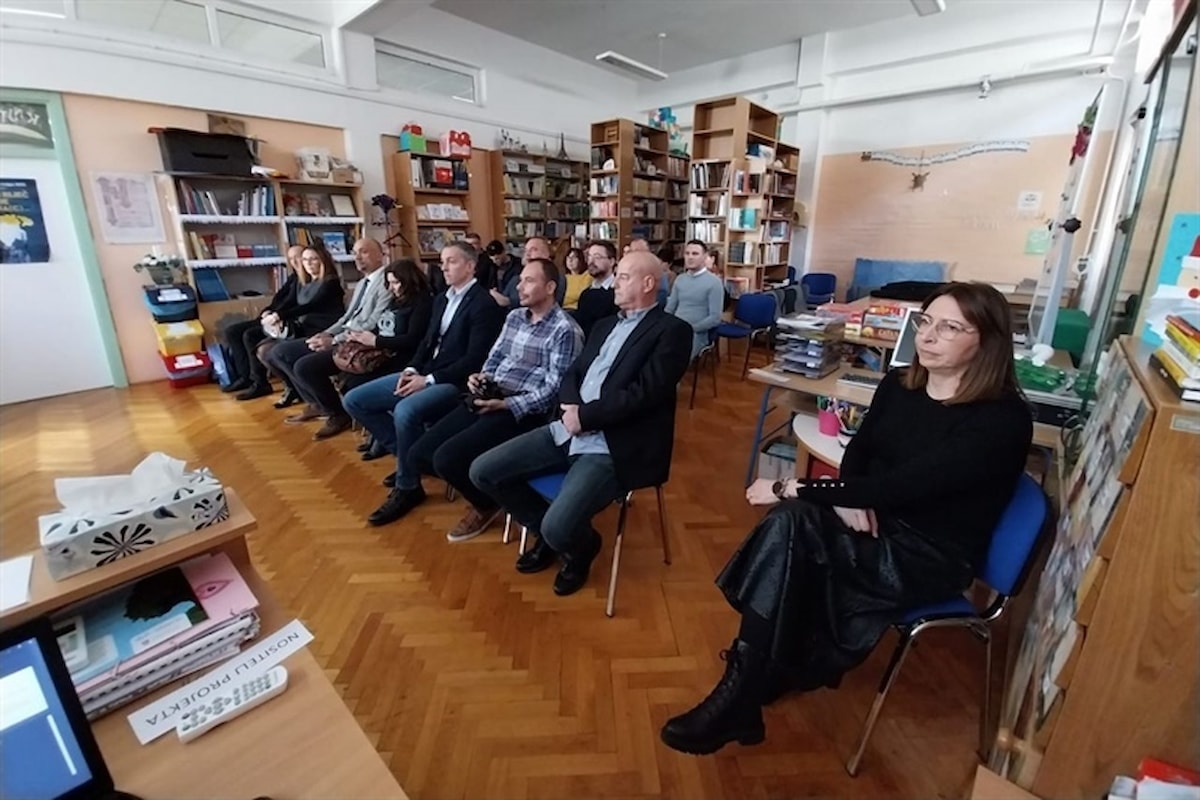 U OŠ Domovinske zahvalnosti u Kninu predstavljeni rezultati projekta  „ŠKOLICE"