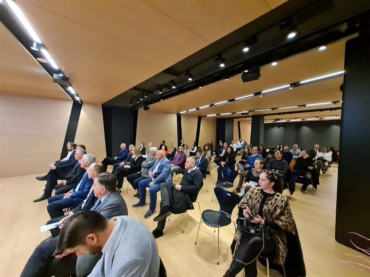Zamjenici župana na predstavljanju prijedloga novog Zakona o upravljanju nekretninama i pokretninama u državnom vlasništvu