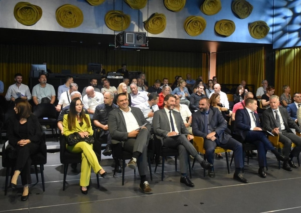 Zamjenica župana na konferencija o novom putničkom terminalu, dogradnji gata Vrulje, u šibenskoj luci
