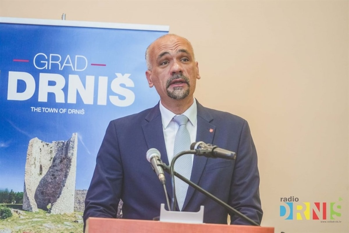 U Drnišu proslavljen Dan grada i održana svečana sjednica Gradskog vijeća