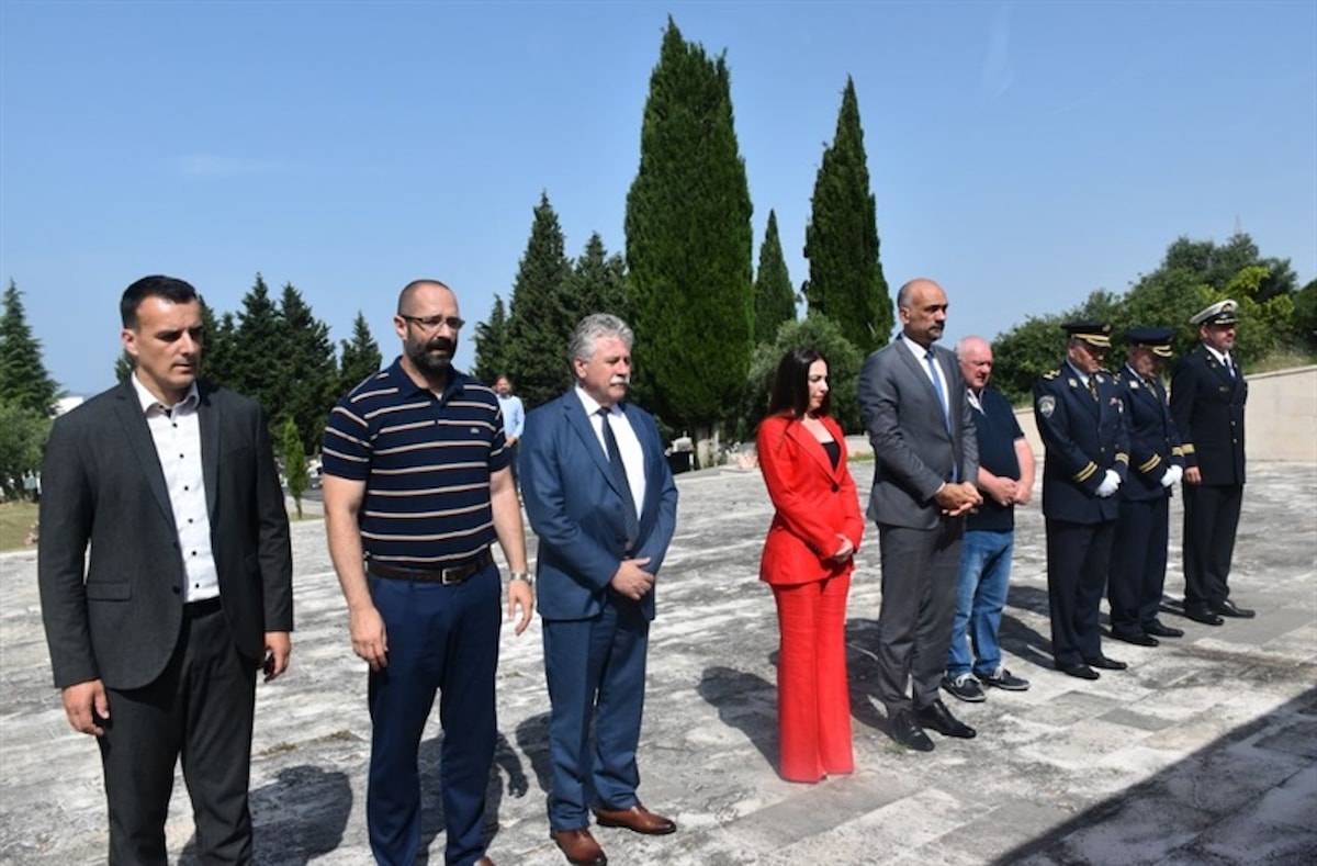 Polaganjem vijenaca obilježen Dan antifašističke borbe