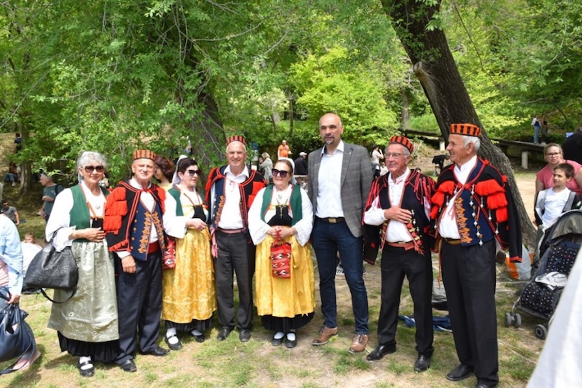 Tradicionalnom podjelom graha u Nacionalnom parku Krka proslavljen Međunarodni praznik rada
