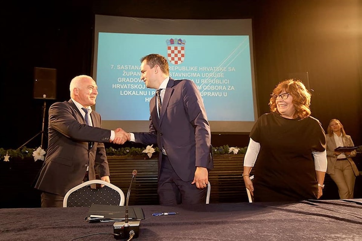 Potpisani Sporazumi o povjeravanju poslova ureda državne uprave županijama