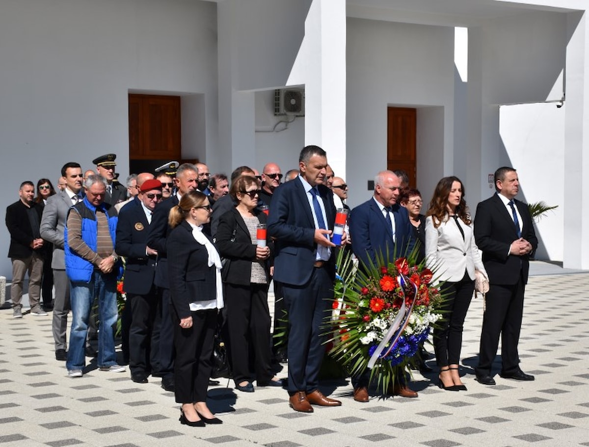 Uz Dan županije  položeni vijenci i zapaljene svijeće