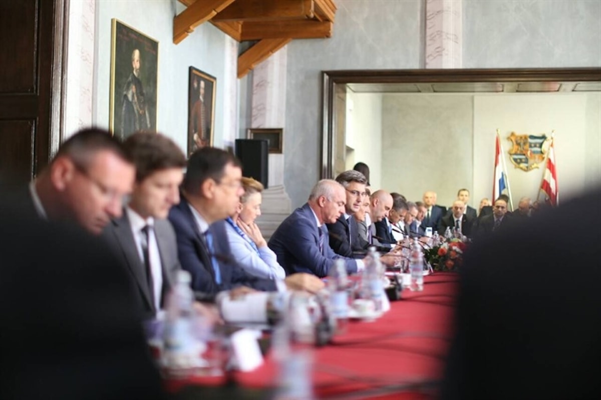 Župan Goran Pauk na sastanku Vlade sa županima, predstavnicima Udruge gradova i Udruge općina