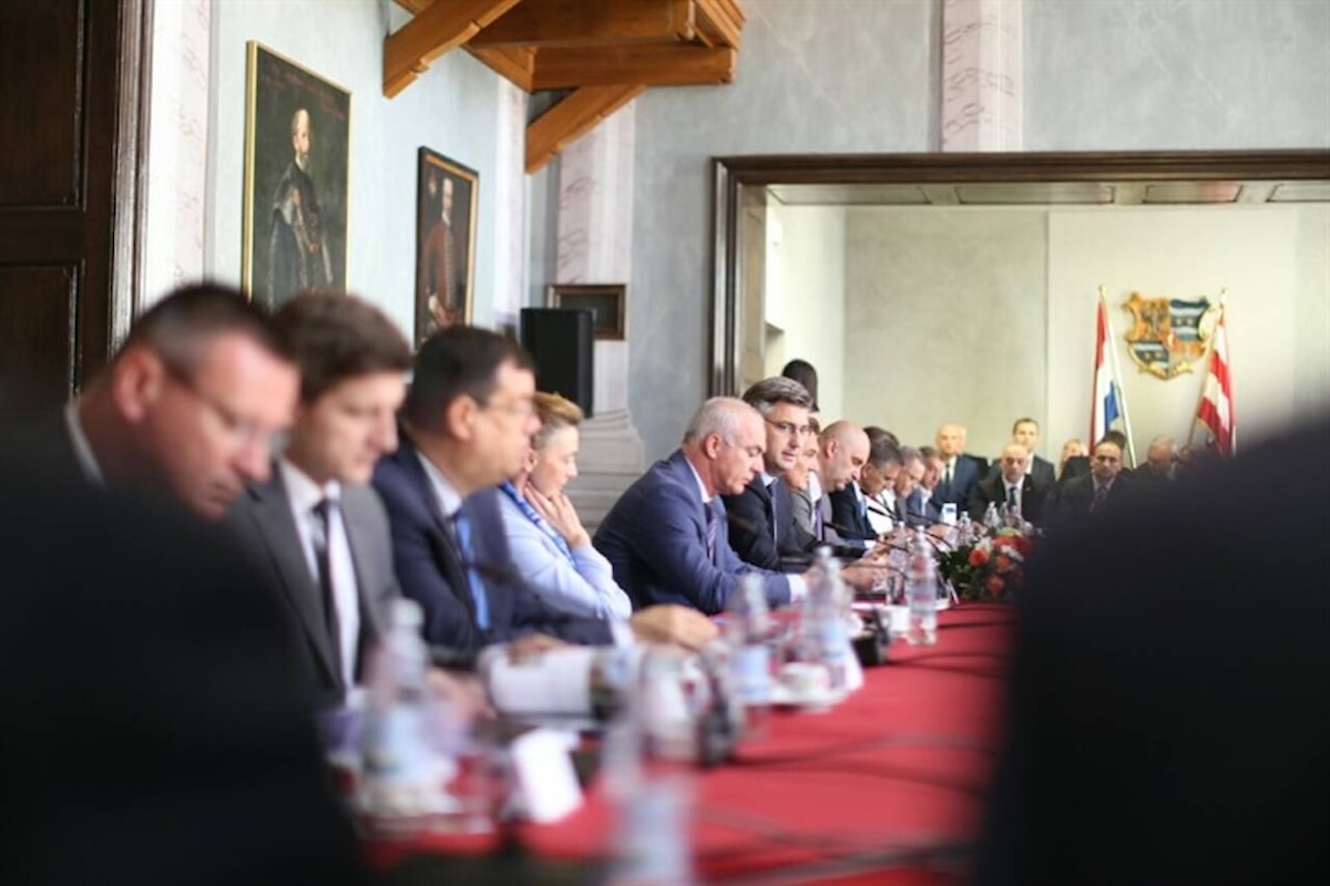 Župan Goran Pauk na sastanku Vlade sa županima, predstavnicima Udruge gradova i Udruge općina