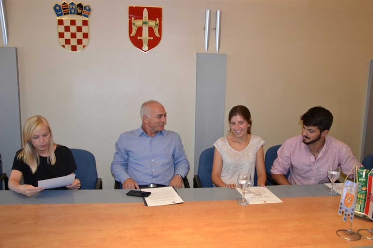 Uručeni certifikati o uspješno završenom profesionalnom i jezičnom usavršavanju mladim stažistima u okviru programa razmjene mladih Eurodyssee