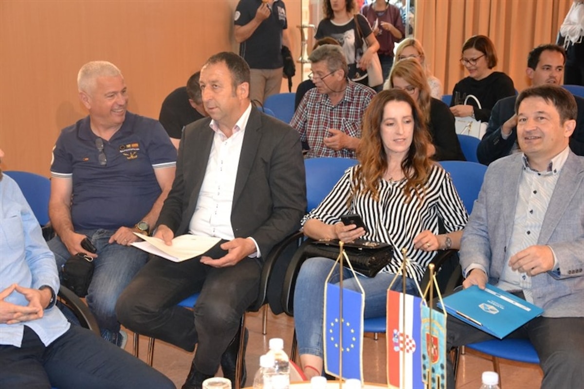 Održana panel rasprava o razvojnim prioritetima i projektima gradova i općina Šibensko-kninske županije