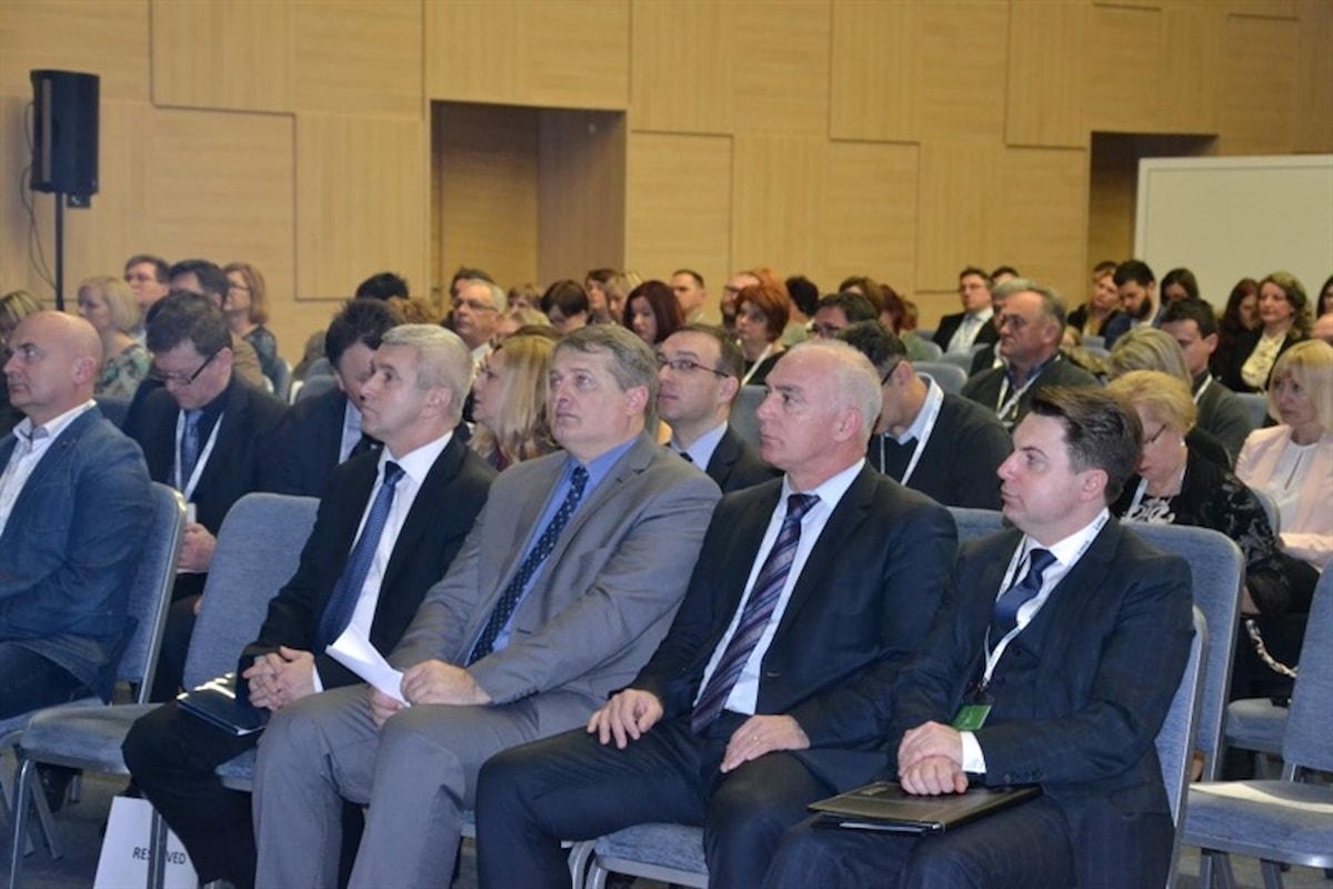U Vodicama započeo 53. hrvatski i 13. međunarodni simpozij agronoma