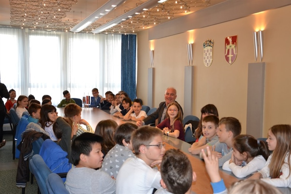 Župan ugostio trećaše iz Oš Jurja Šižgorića