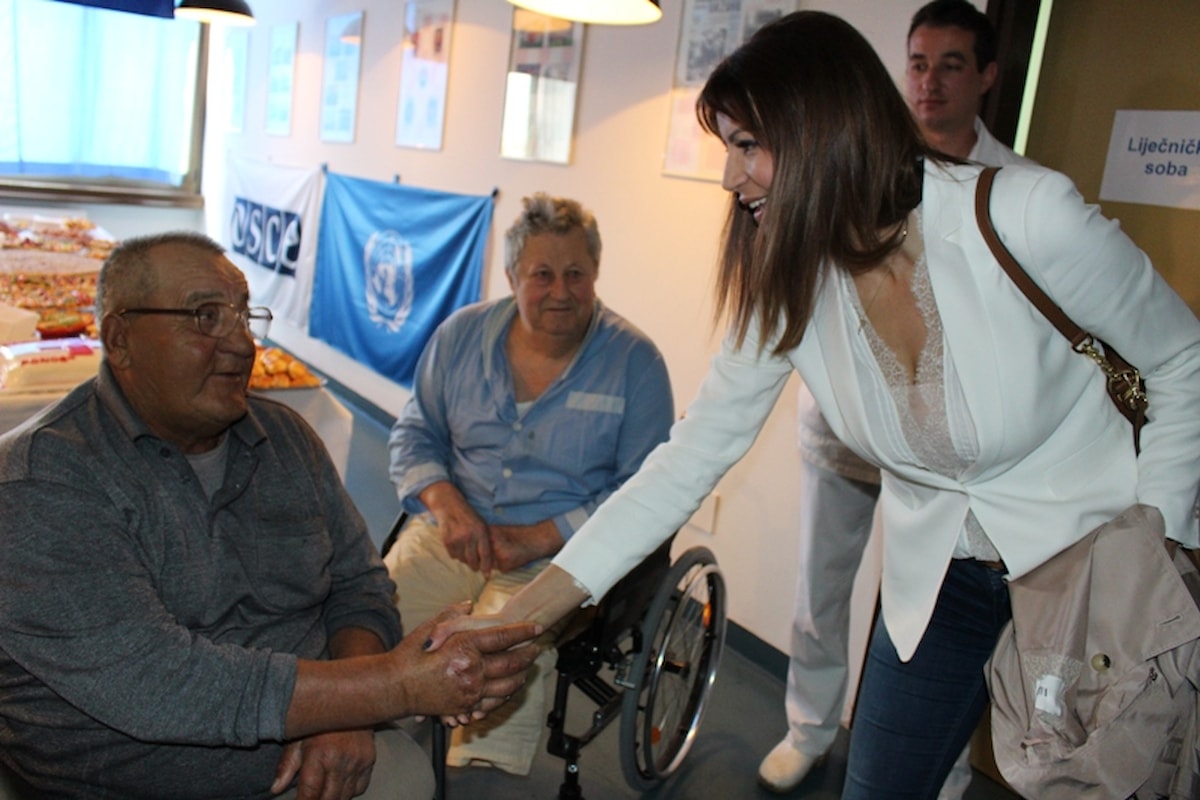 Obilježena prva obljetnica Odjela za fizikalnu medicinu i rehabilitaciju u Općoj i veteranskoj bolnici Hrvatskoga ponosa u Kninu