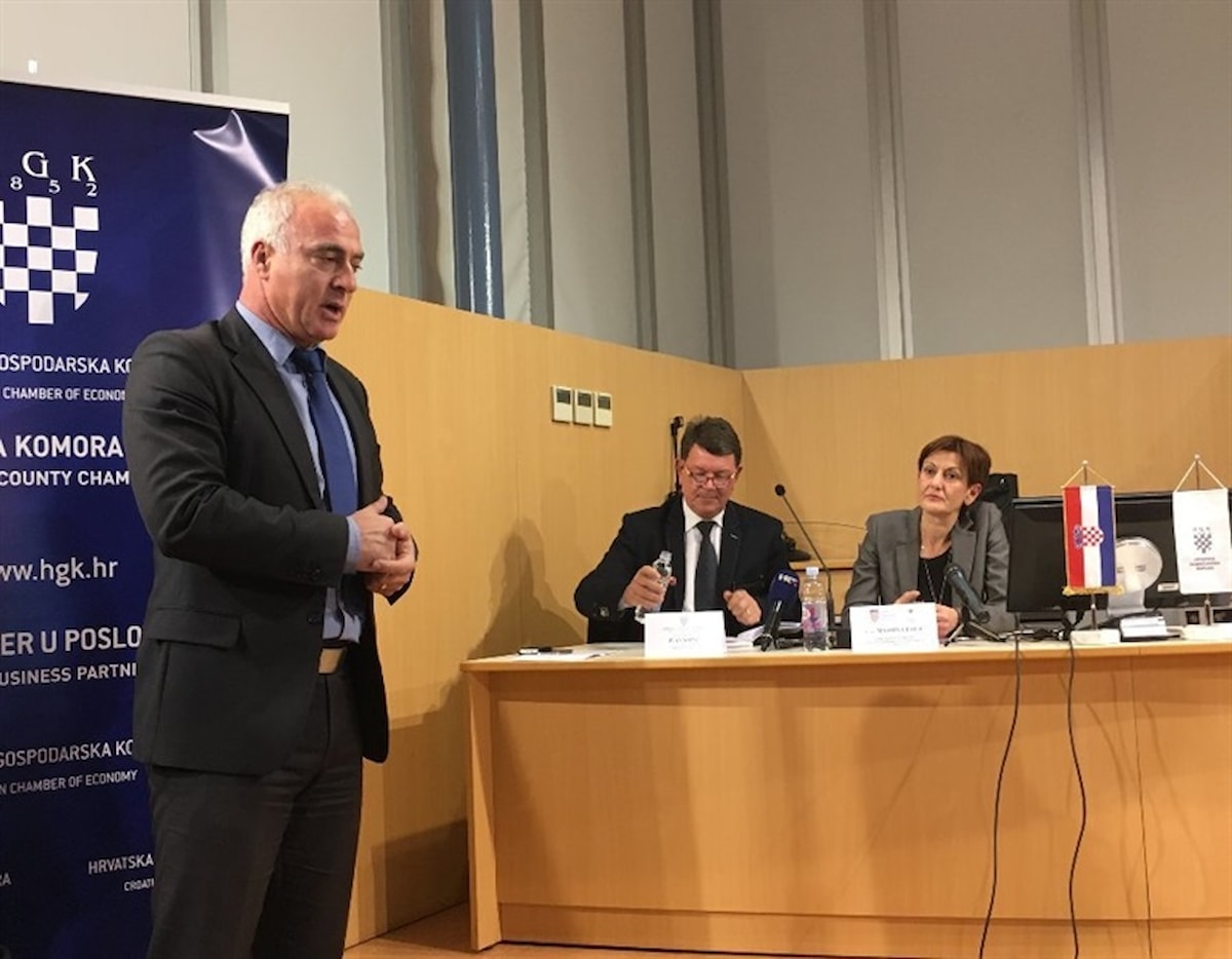 Potpredsjednica Vlade Martina Dalić gospodarstvenicima šibensko-kninske županije predstavila je Akcijski plan
