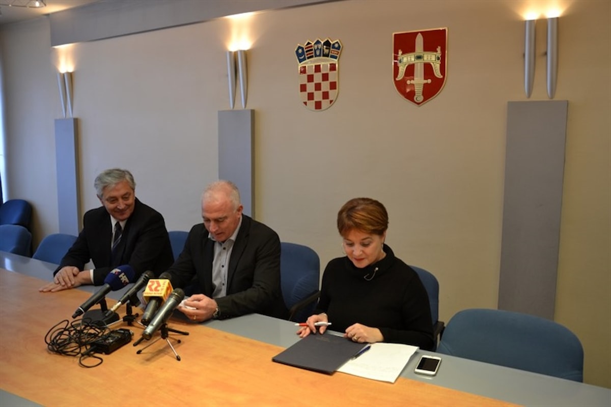 Župan Goran Pauk potpisao je Europsku povelju o ravnopravnosti spolova žena i muškaraca na lokalnoj razini