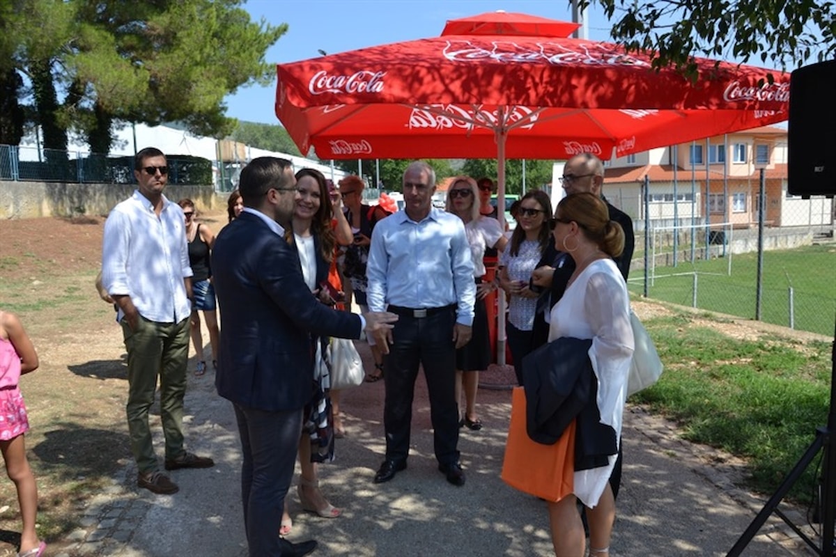 U Drnišu predstavljena prva Coca-Colina aktivna zona