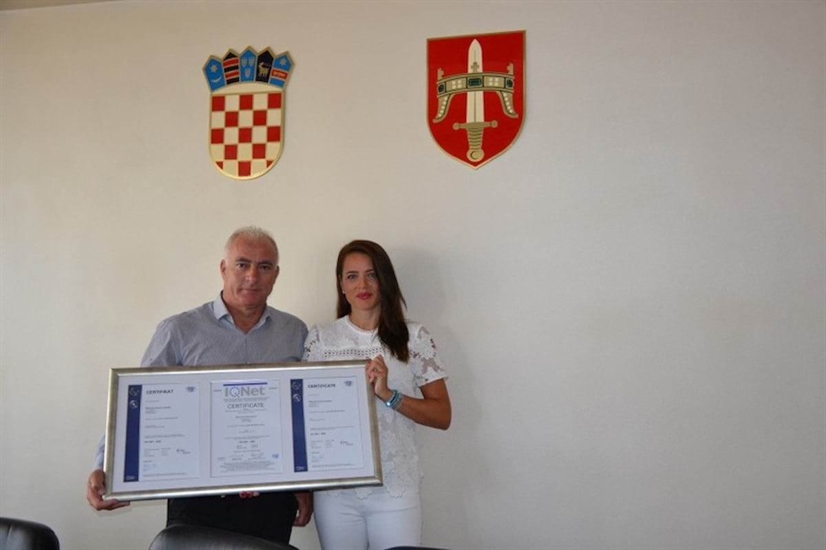 Šibensko-kninskoj županiji uručen certifikat sustava upravljanja kvalitetom prema zahtjevima norme ISO 9001:2008