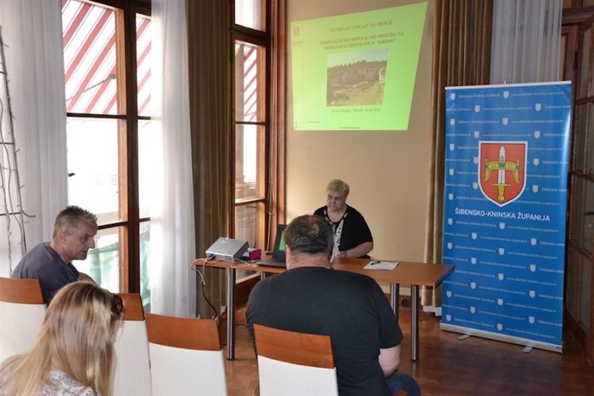 Održano javno izlaganje Studije utjecaja na okoliš  „Eksploatacije mineralnih sirovina na eksploatacijskom polju arhitektonsko-građevnog kamena „Kršine““