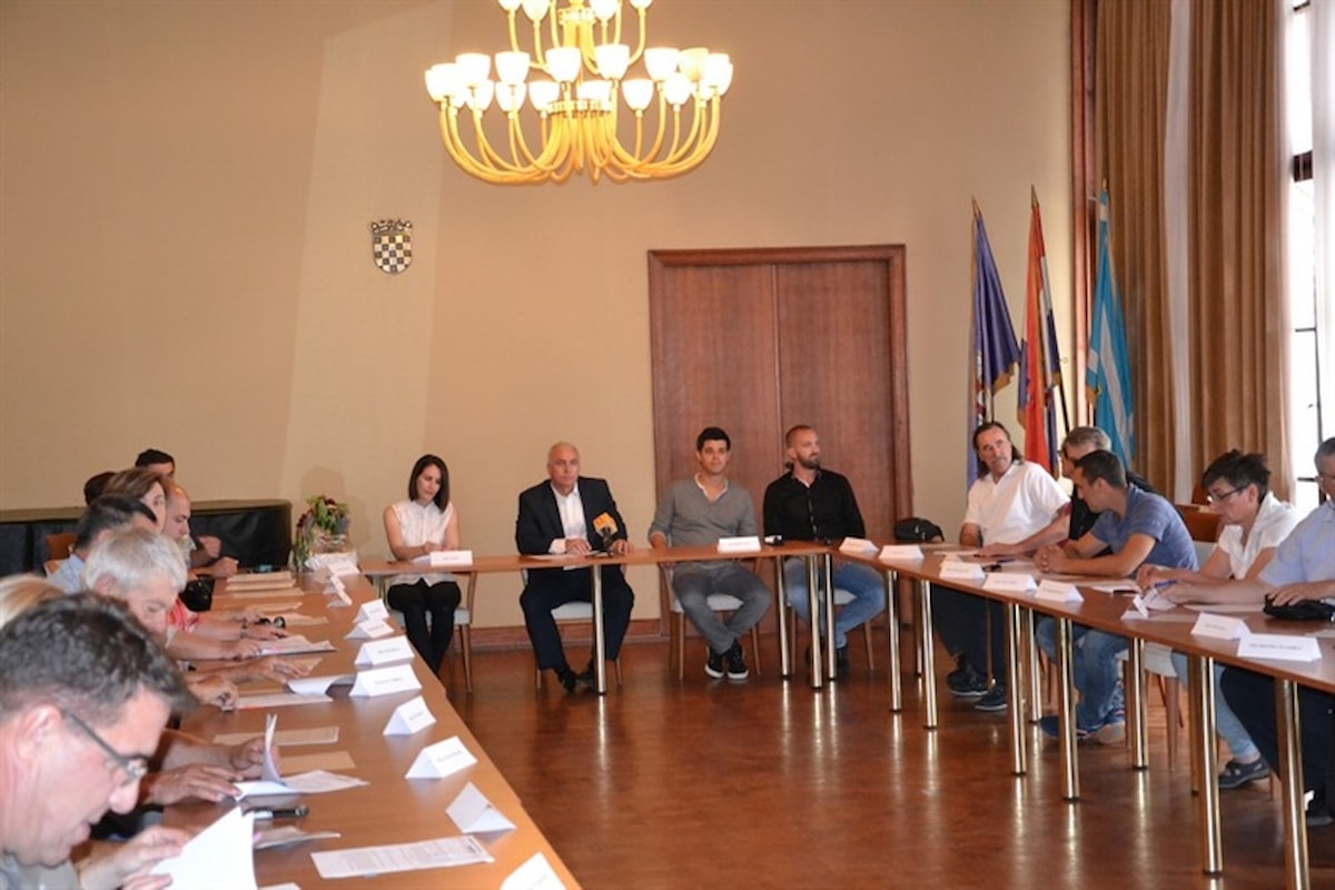 Potpisani novi ugovori za poticanje razvitka poljoprivrede