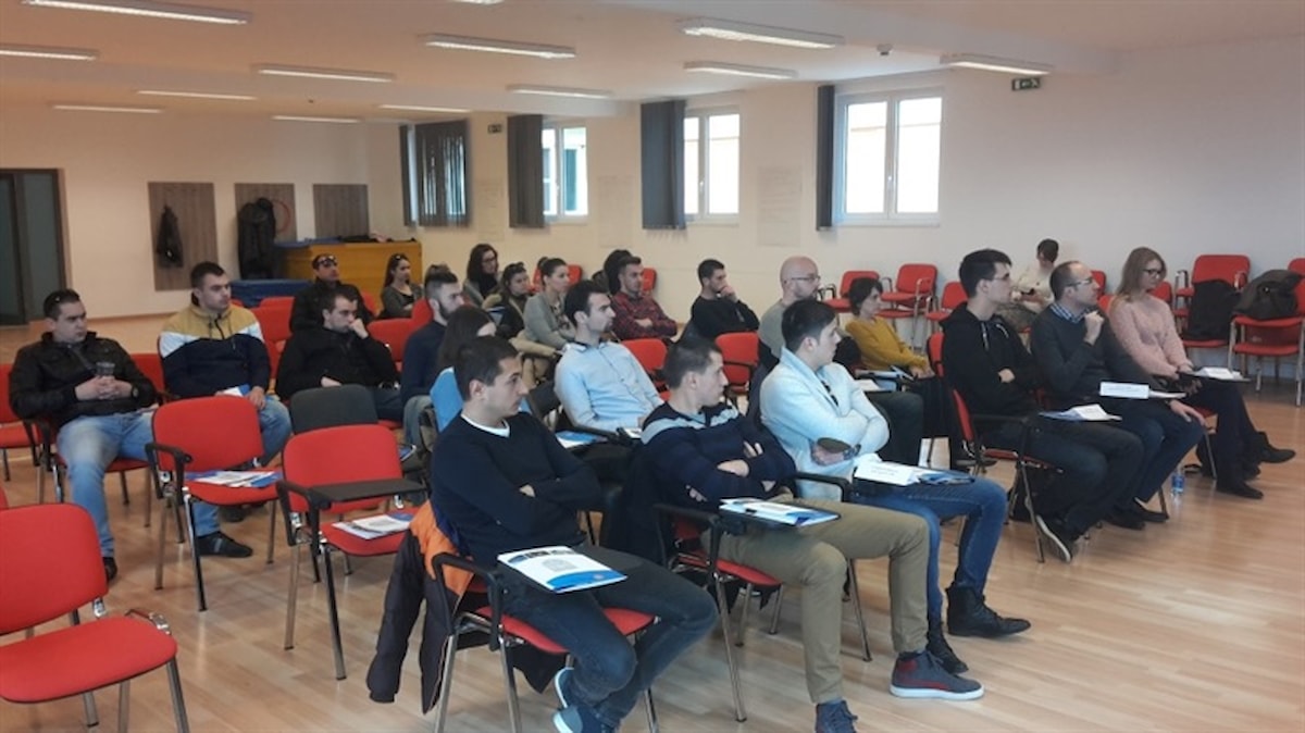 Obuka Savjeta mladih – znanjem i aktivnosti do uspjeha!