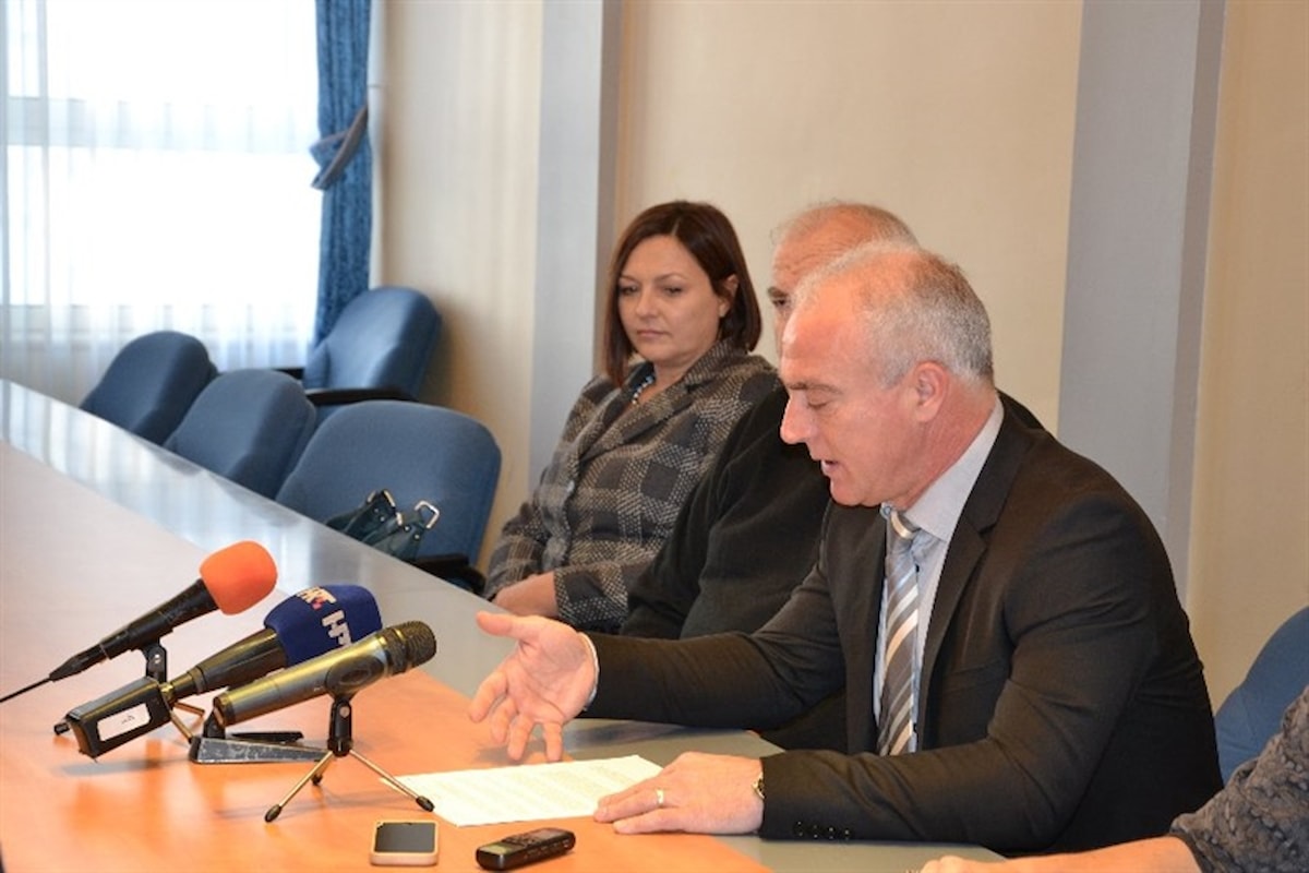 Drniški pršut  upisan u registar zaštićenih oznaka izvornosti i zemljopisnog podrijetla na EU tržištu