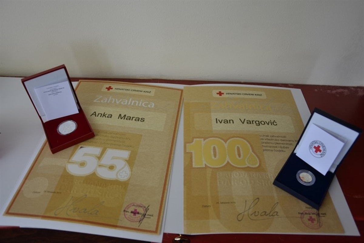 Uručena priznanja darivateljima krvi iz Šibensko-kninske županije