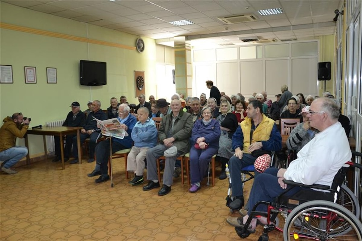 Župan i gradonačelnik Šibenika u uskršnjem posjetu „Cvjetnom domu“