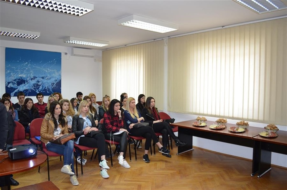 U okviru projekta AMF u Drnišu održana radionica na temu „Šumski proizvodi i šumski turizam“