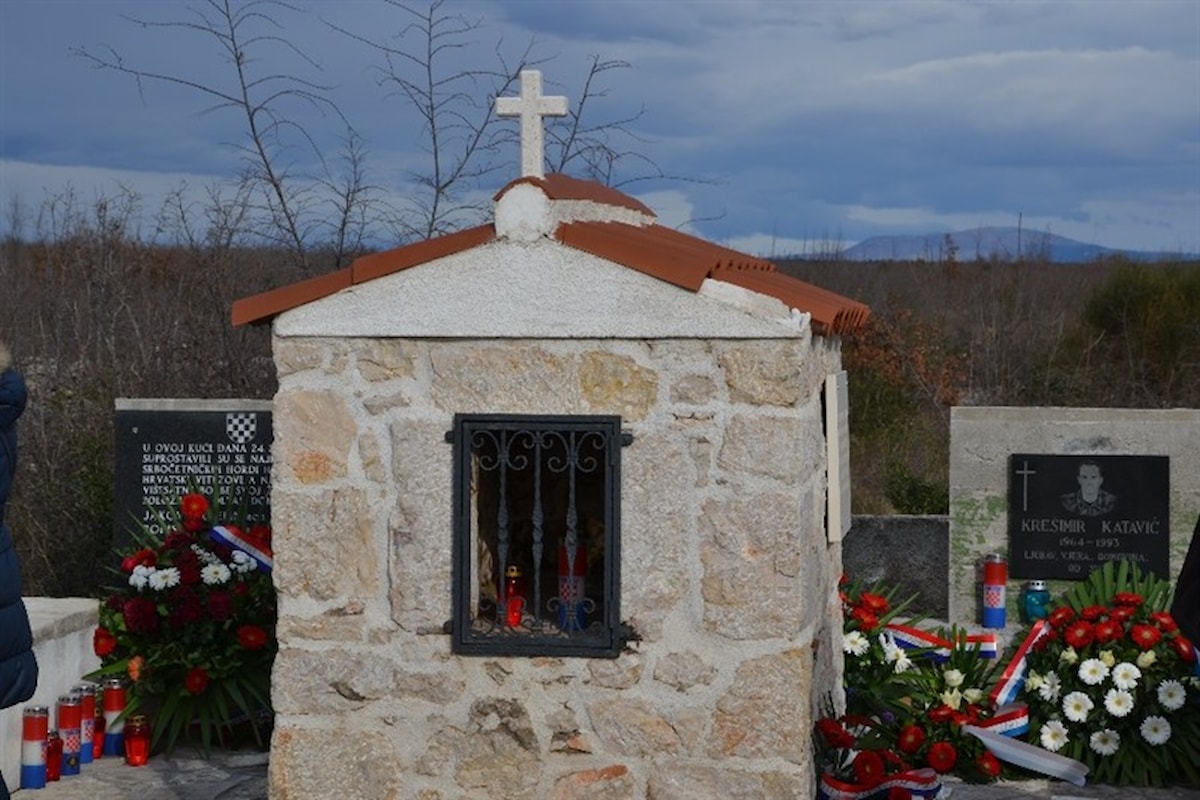 Obilježena 22. godišnjica stradavanja pripadnika 15. domobranske pukovnije u Dragišićima