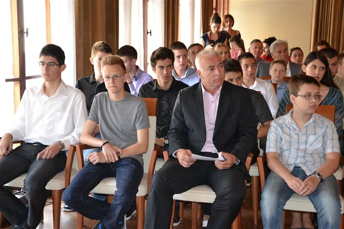 Župan primio nagrađene učenike osnovnih i srednjih škola