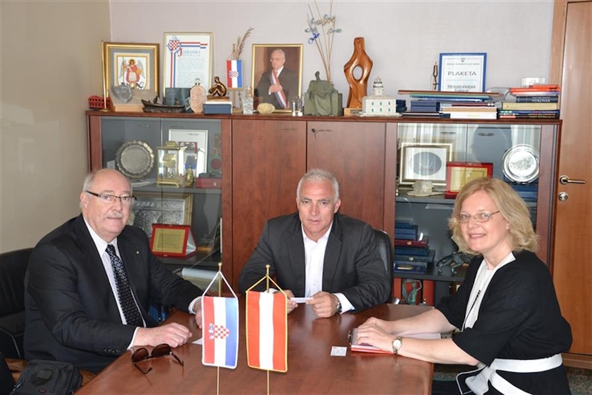 Župan primio veleposlanicu Austrije u RH  gđu. Andrea Ikić – Böhm