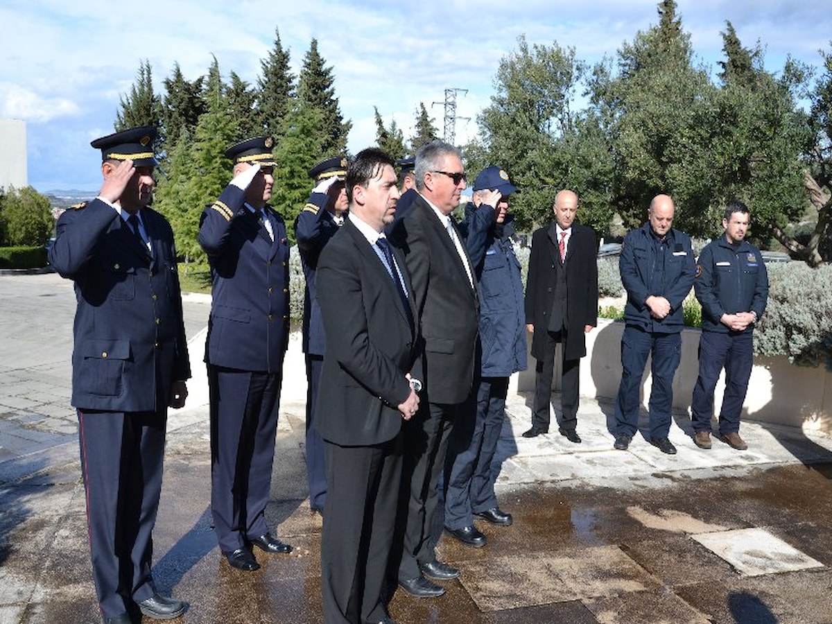 Uz  Dan civilne zaštite položeni vijenci