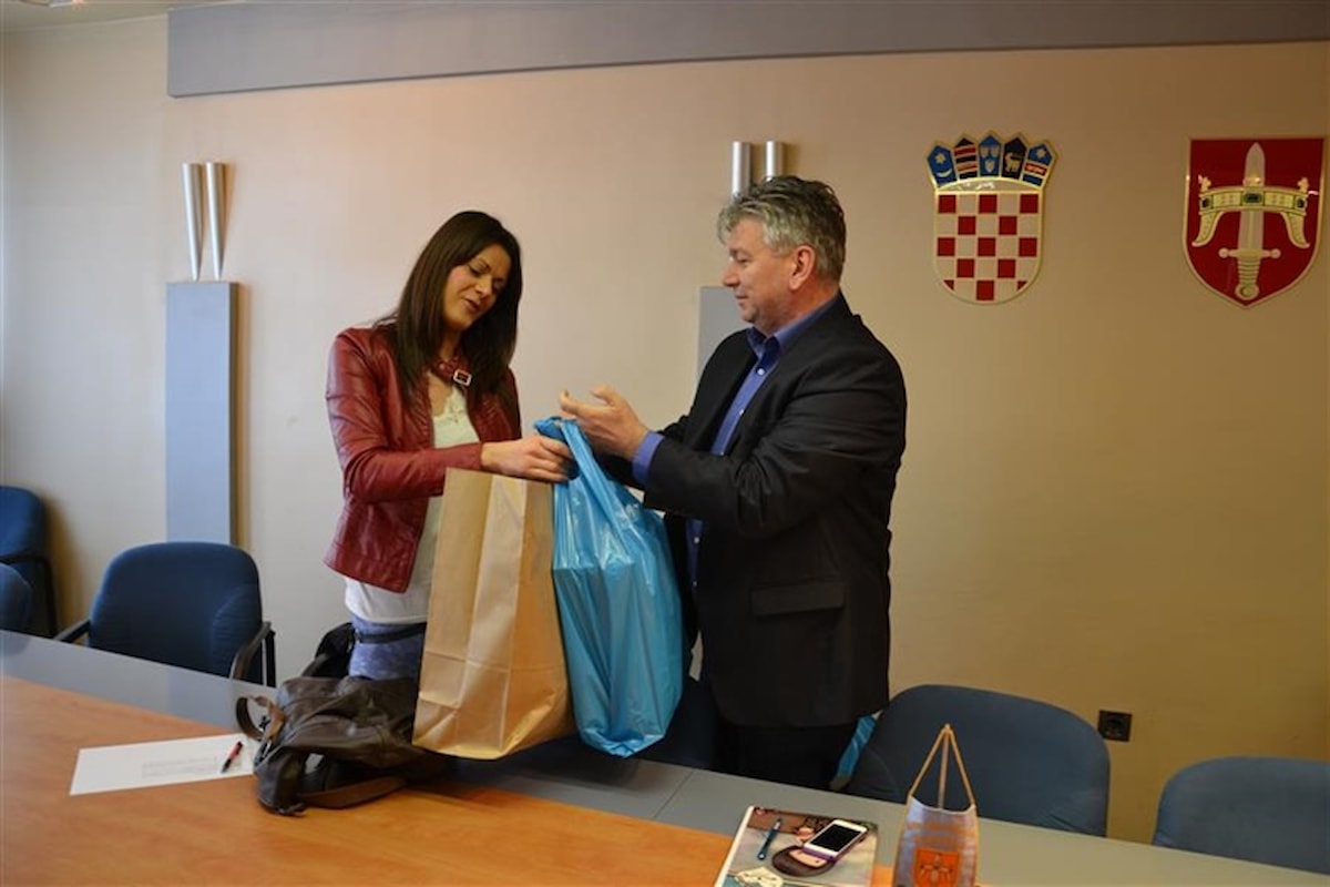 Uručene radne odore članovima postrojbe Civilne zaštite