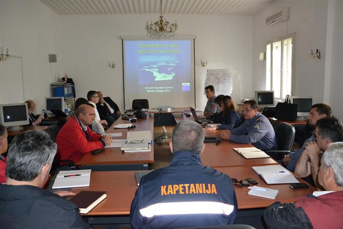 Seminar "Intervencija kod iznenadnih onečišćenja mora"